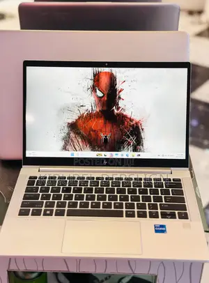 Laptop HP EliteBook 830 G9 16GB Intel Core i5 SSD 512GB