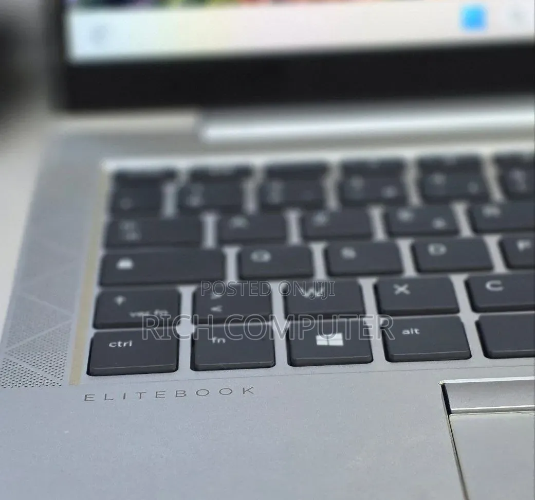 New Laptop HP EliteBook 840 16GB Intel Core i5 SSD 512GB