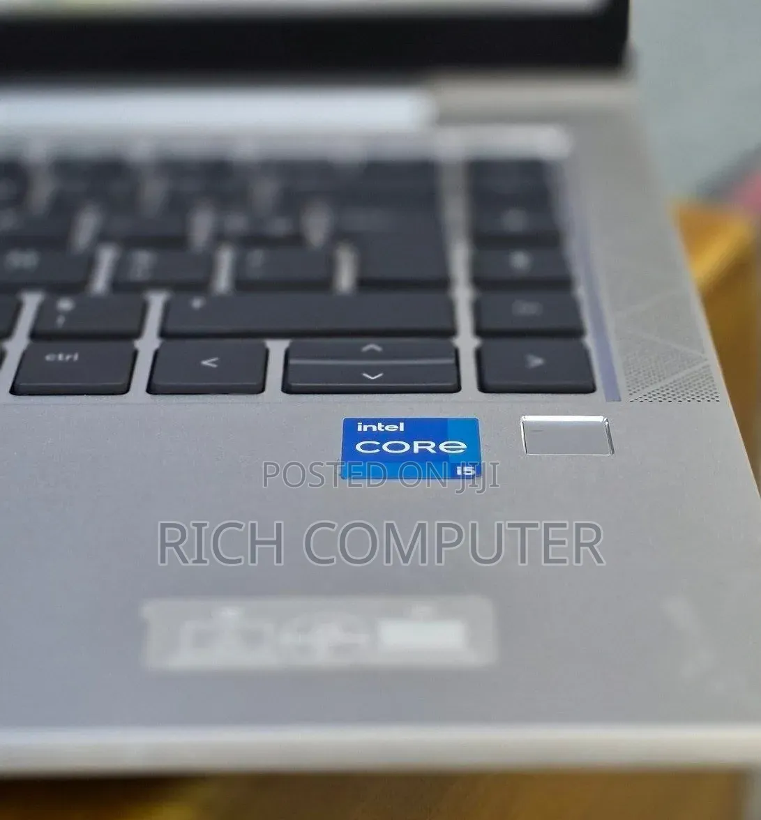 New Laptop HP EliteBook 840 16GB Intel Core i5 SSD 512GB