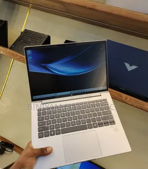 New Laptop HP ProBook 445 G9 16GB AMD Ryzen 7 SSD 512GB