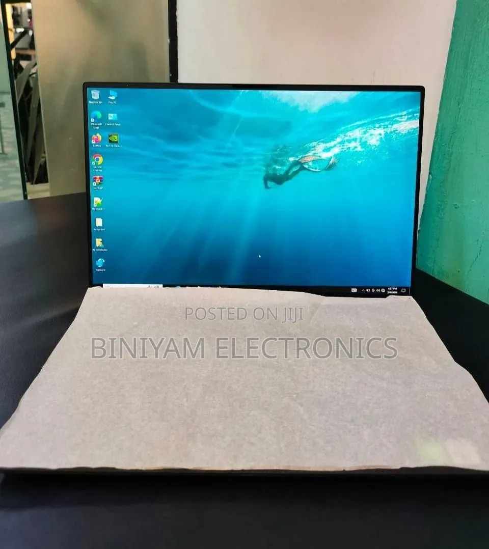 New Laptop Dell Precision 5550 16GB Intel Core i7 SSD 512GB