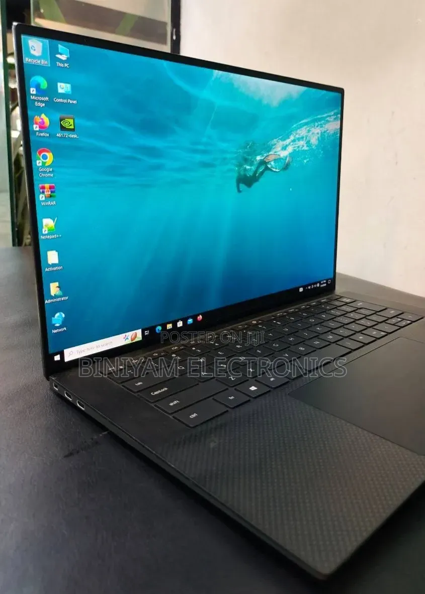New Laptop Dell Precision 5550 16GB Intel Core i7 SSD 512GB