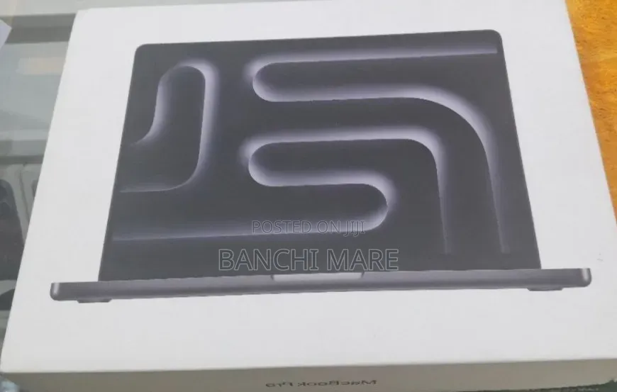 New Laptop Apple MacBook Pro 2025 M5 16GB Apple M5 SSD 512GB