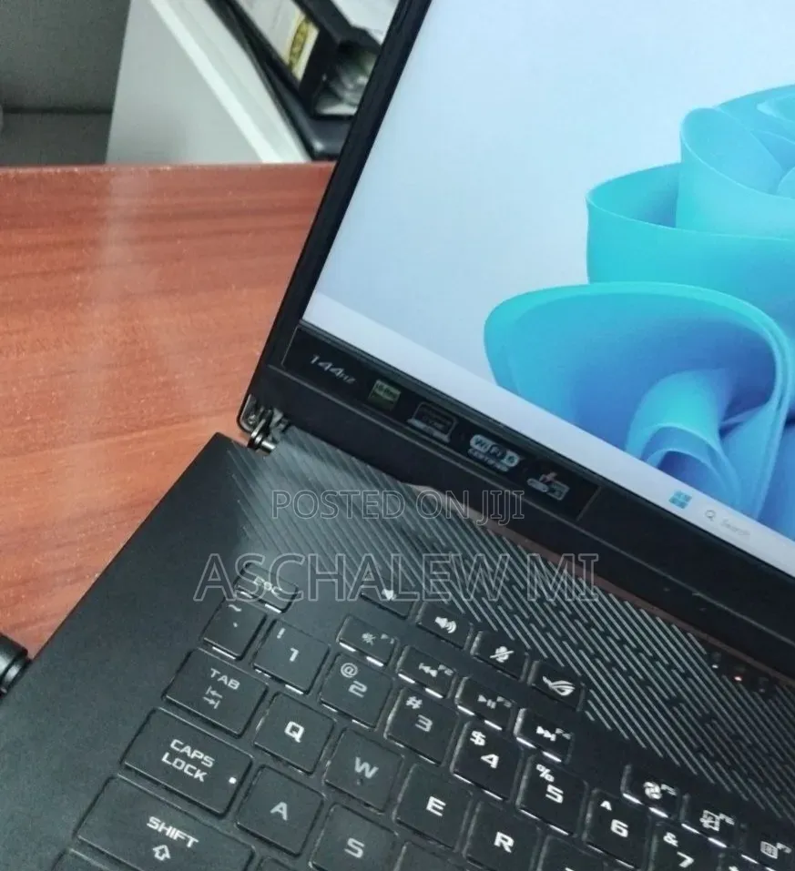 New Laptop Asus ROG Zephyrus G15 16GB AMD Ryzen 7 SSD 512GB