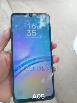 Samsung Galaxy A05 64 GB Black