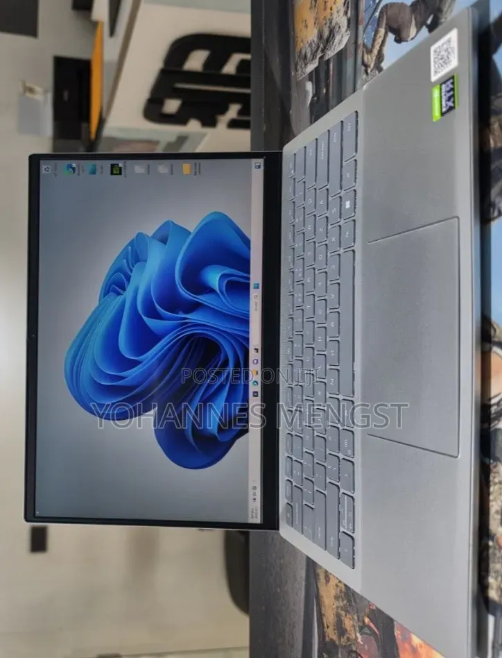 New Laptop Dell Pro 14 Premium 16GB Intel Core i7 SSD 512GB