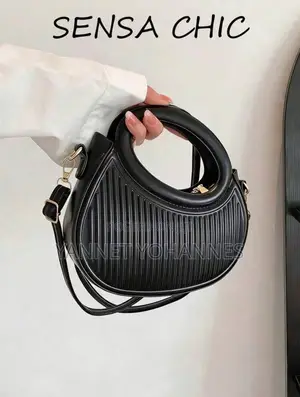 Women’s SHEIN Black Handbag Stylish Shoulder Bag