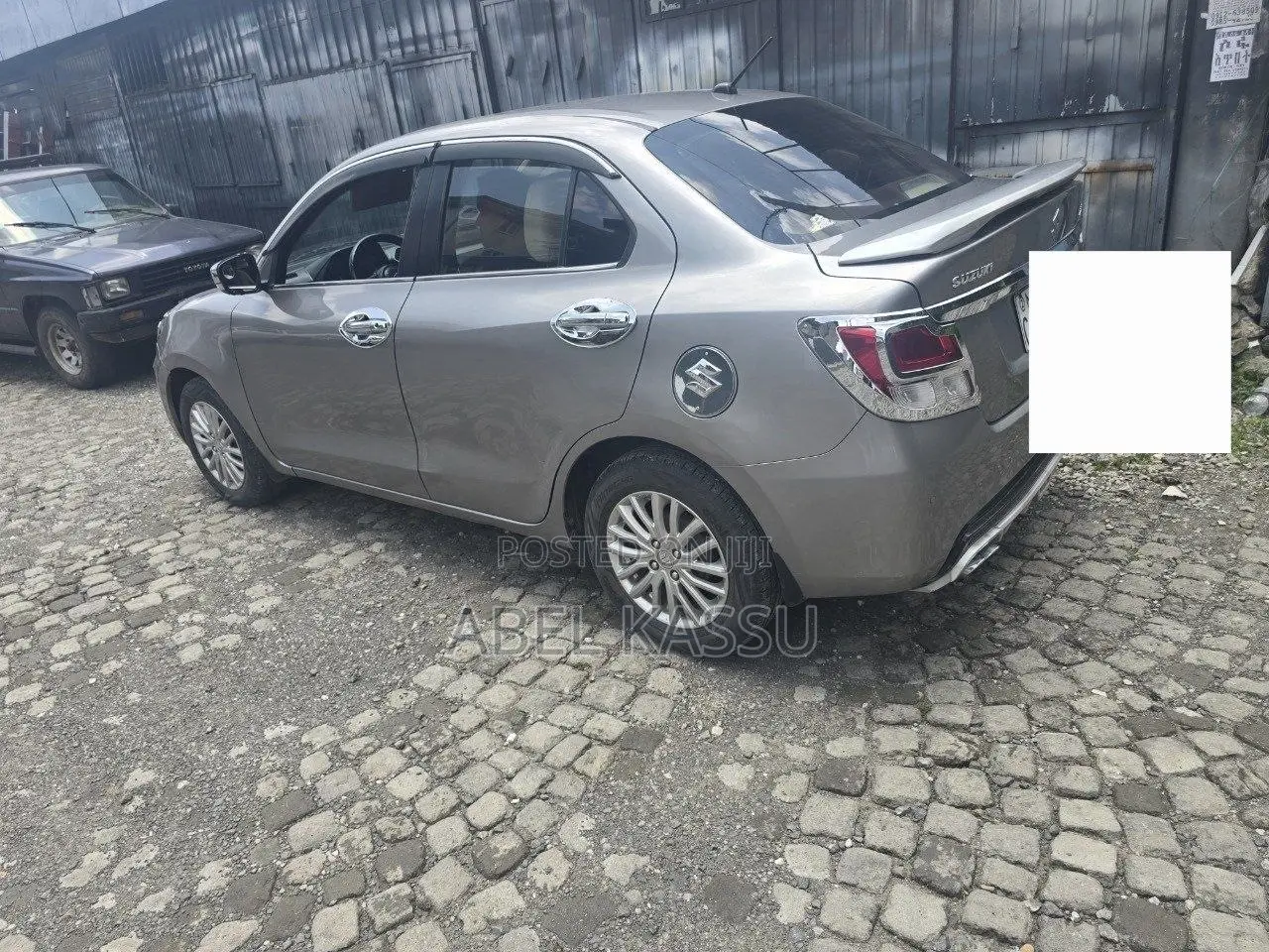 Suzuki Dzire 2022 Silver