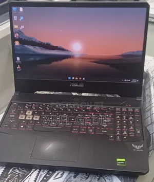 New Laptop Asus 16GB Intel Core i5 SSD 512GB