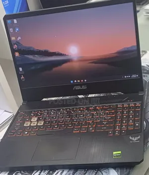 New Laptop Asus 16GB Intel Core i5 SSD 512GB