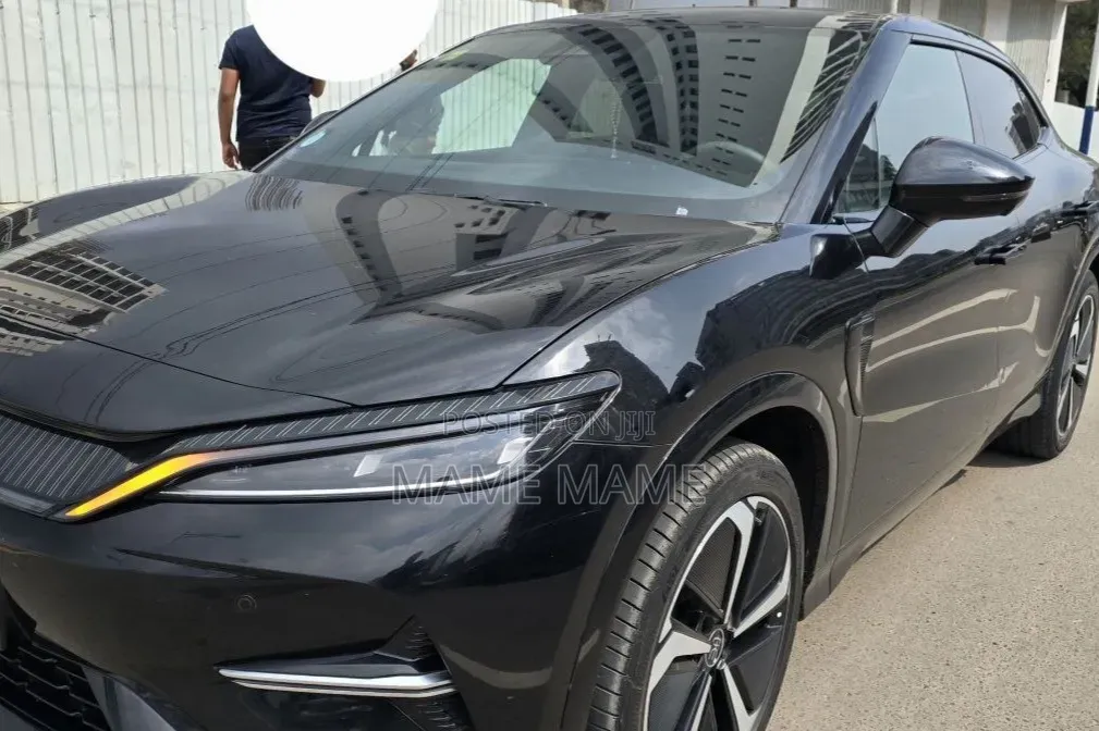New BYD Song L DM-i 2024 Black