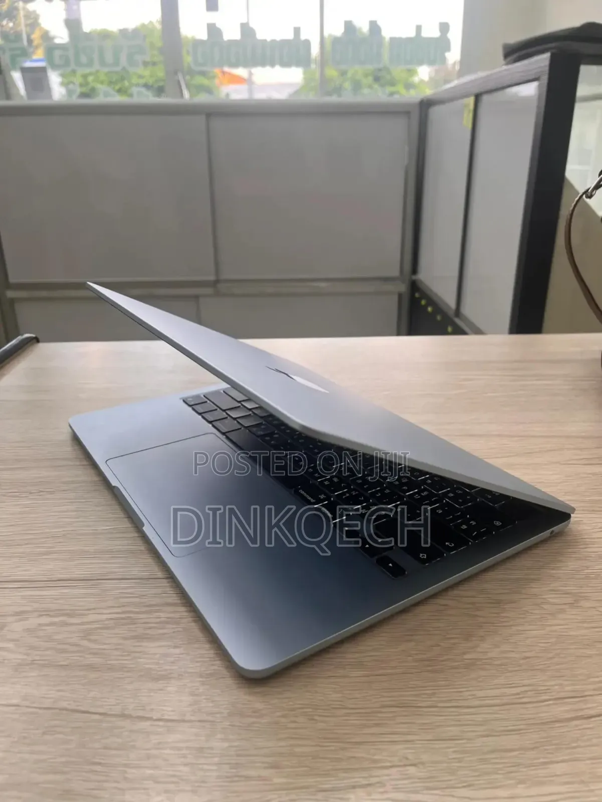 Laptop Apple MacBook Air 2025 M4 16GB Apple M4 SSD 512GB