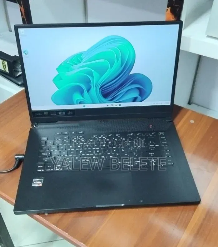 New Laptop Asus ROG Zephyrus G15 16GB AMD Ryzen 7 SSD 512GB