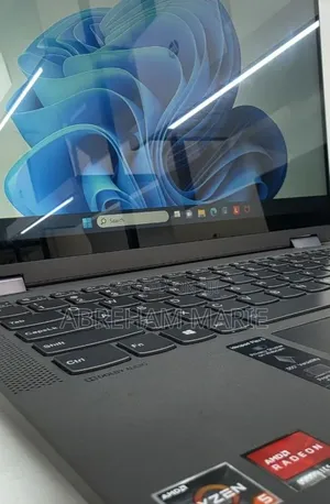 New Laptop Lenovo IdeaPad Flex 14 16GB AMD Ryzen 5 SSD 256GB