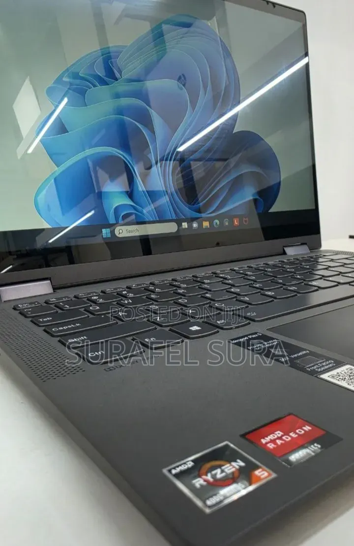New Laptop Lenovo IdeaPad Flex 14 16GB AMD Ryzen 5 SSD 256GB