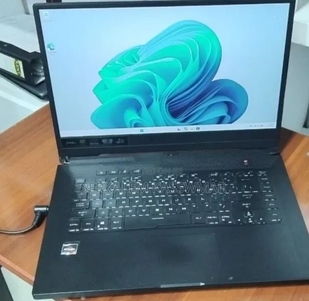 New Laptop Asus ROG Zephyrus G15 16GB AMD Ryzen 7 SSD 512GB