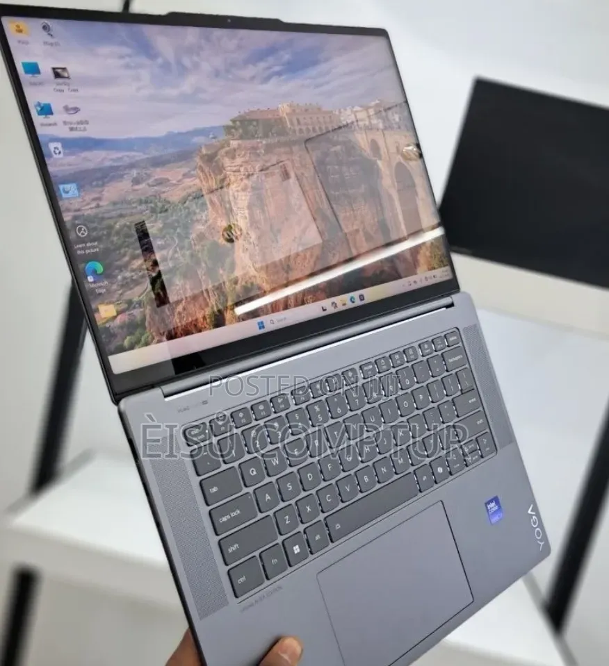 New Laptop Lenovo Yoga C930 32GB Intel Core Ultra 7 SSD 1T