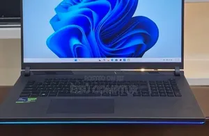New Laptop Asus ROG Strix G18 16GB Intel Core i7 SSD 1T