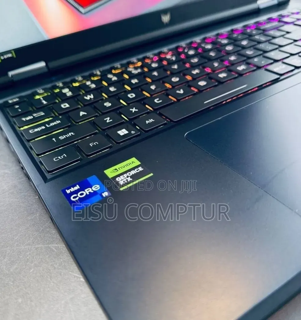 New Laptop Acer Predator Helios Neo 16 16GB Intel Core i9 SSD 1T