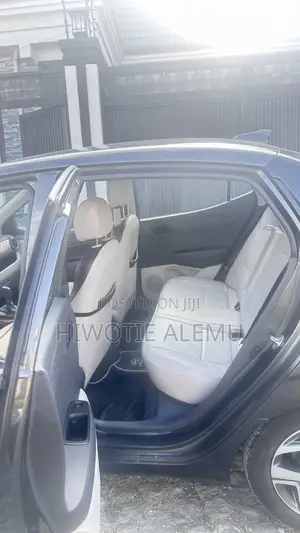 Hyundai I10 2024 Gray