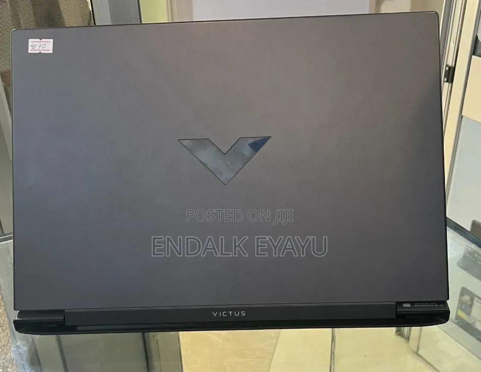 New Laptop HP Victus 16 16GB Intel Core i7 SSD 512GB