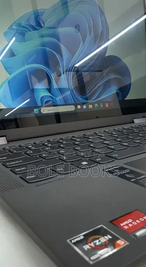New Laptop Lenovo IdeaPad Flex 15 16GB AMD Ryzen 5 SSD 256GB