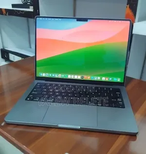 New Laptop Apple MacBook Pro 32GB Apple M1 Pro SSD 512GB