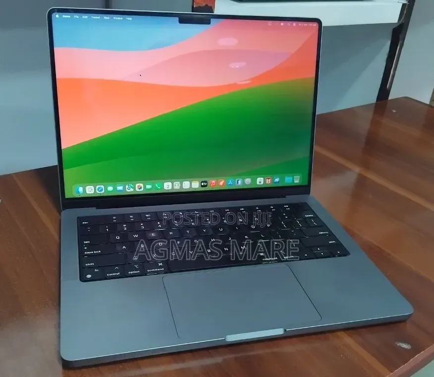New Laptop Apple MacBook Pro 2021 M1 32GB Apple M1 SSD 512GB
