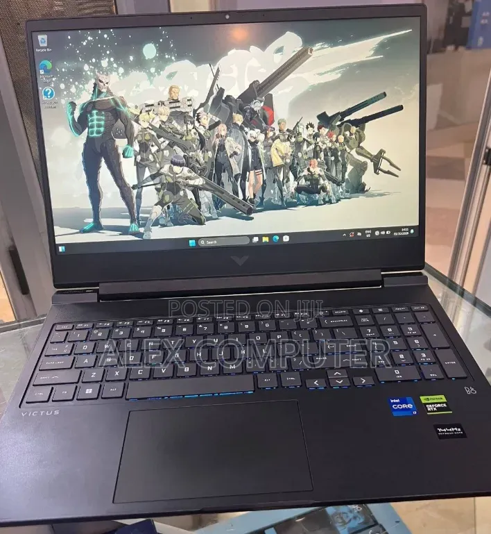 New Laptop HP Victus 16 16GB Intel Core i7 SSD 1T