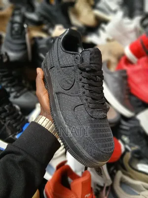 Nike Air Force 1 Low Allblack and Allred
