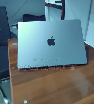 New Laptop Apple MacBook Pro 2021 M1 32GB Apple M1 Pro SSD 512GB