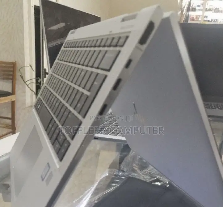 New Laptop HP EliteBook 840 16GB Intel Core 3 SSD 512GB