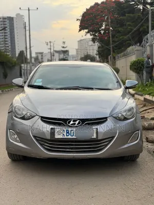 Hyundai Avante 2013 Gray