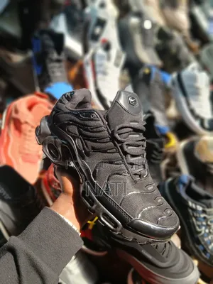 Nike Air Max Plus (TN) Hybrid / Terrascape Style (Black/Red Air Unit)