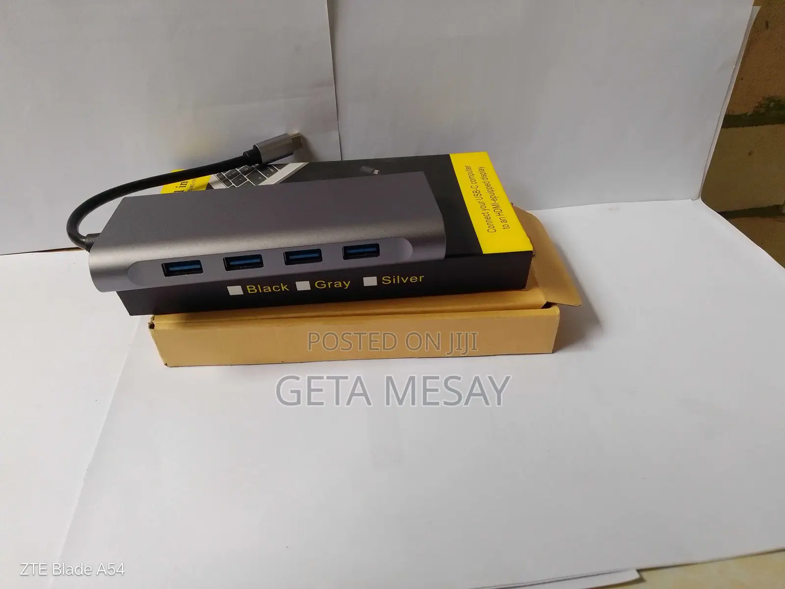 11-in-1 USB-C Hub Vga Hdmi Lan 4 USB 3.0 Sd Tf Audio Pd