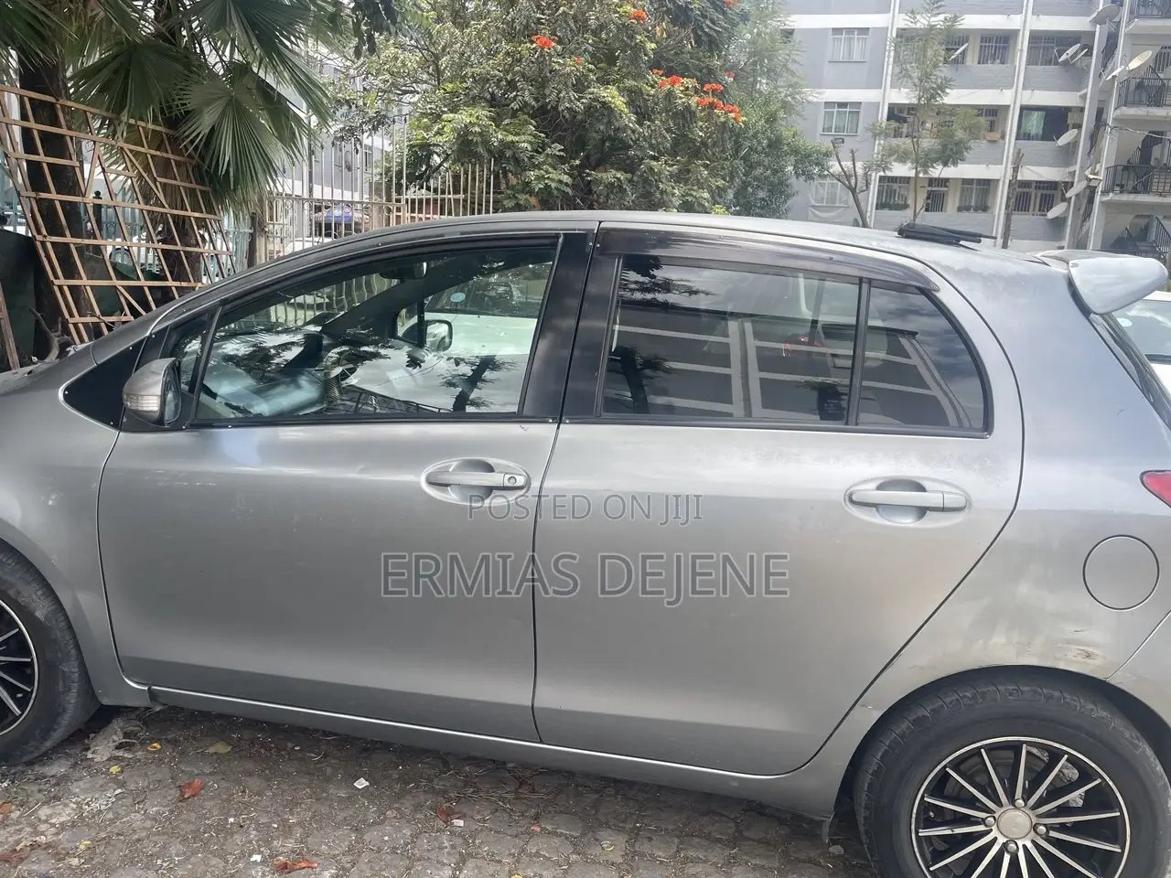 Toyota Yaris 2008 Gray