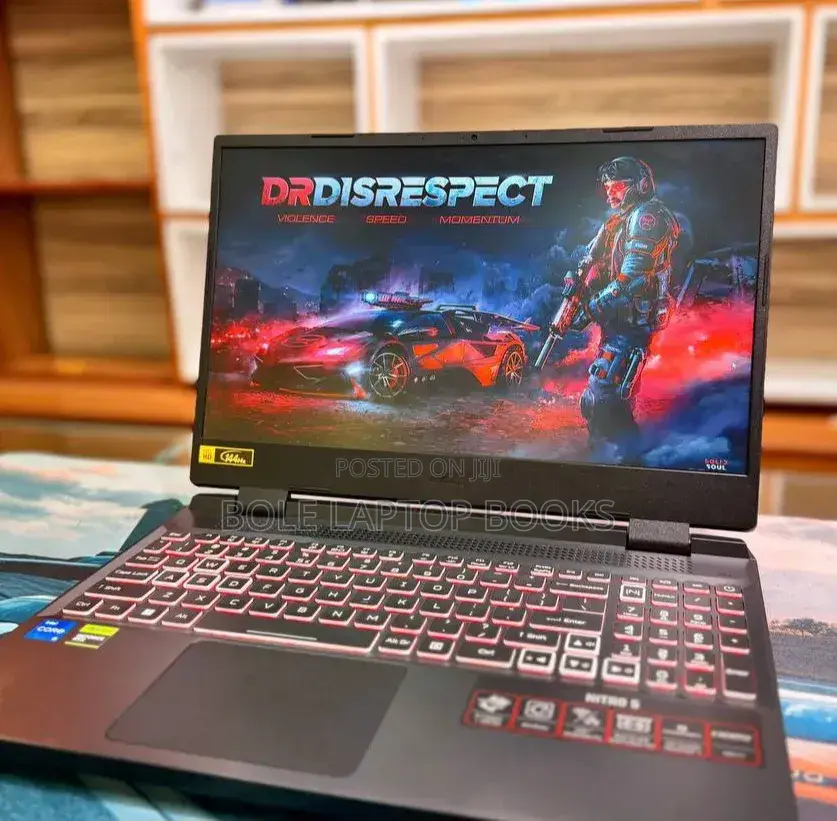 New Laptop Acer Nitro 16 16GB Intel Core i7 SSD 512GB