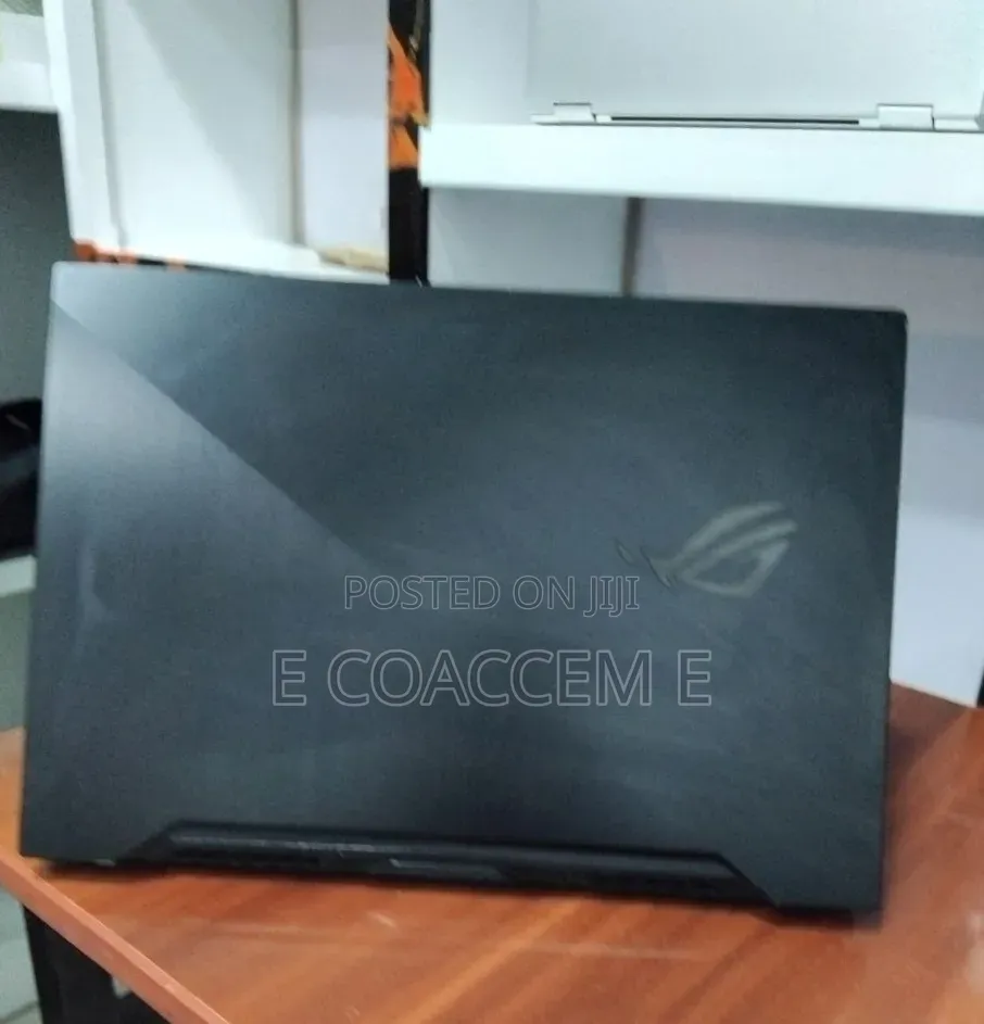 Laptop Asus 16GB AMD Ryzen 7 SSD 512GB