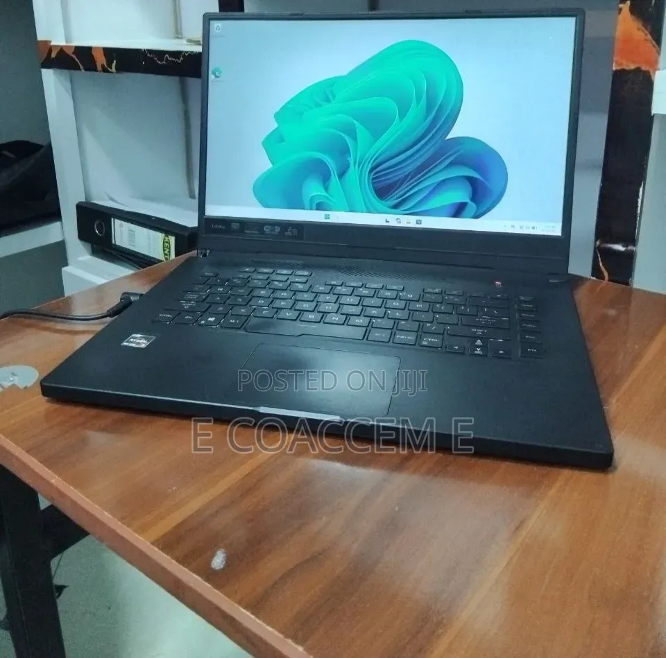 Laptop Asus 16GB AMD Ryzen 7 SSD 512GB