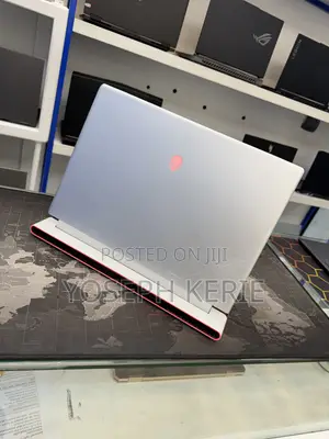 New Laptop Dell Allienware M18 R1 32GB Intel Core i9 SSD 1T