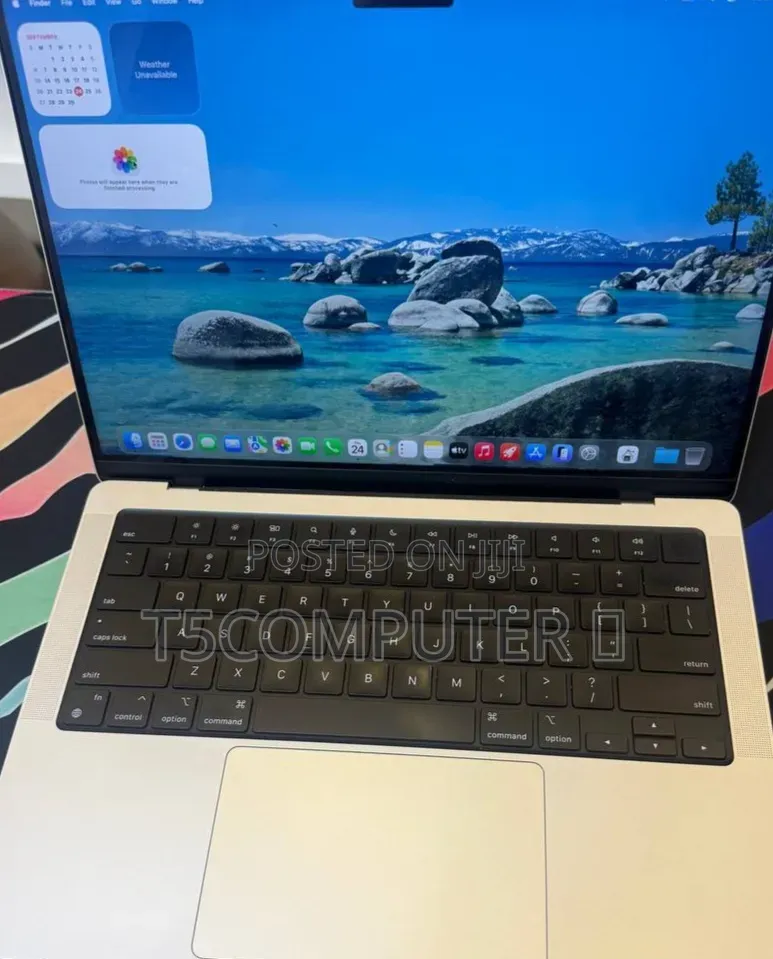 New Laptop Apple MacBook Pro 2021 M1 16GB Apple M1 Pro SSD 512GB