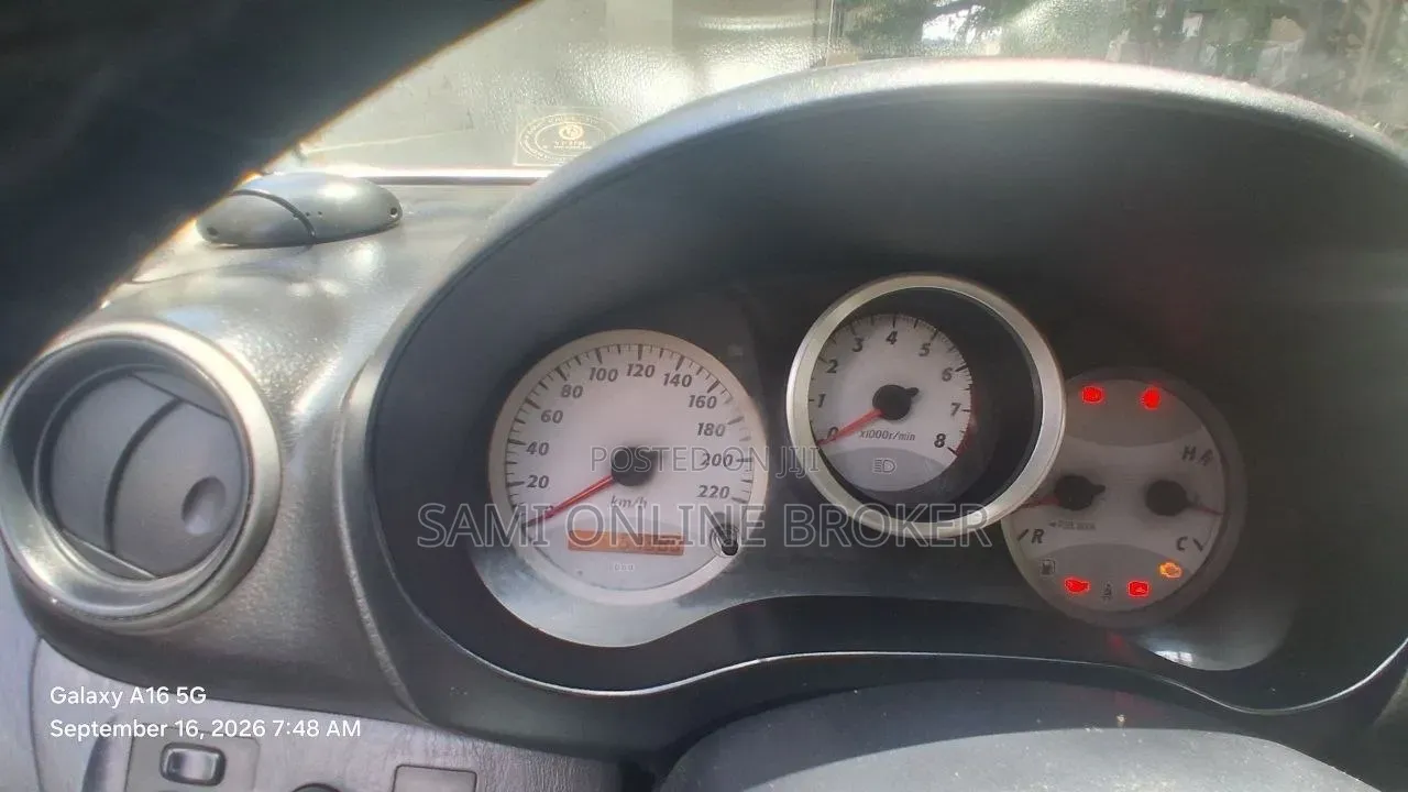 Toyota RAV4 2004 Gray