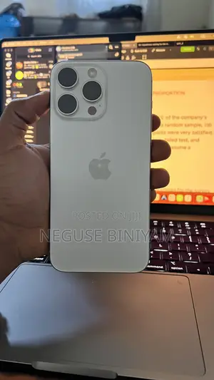 Apple iPhone 15 Pro Max 256 GB White