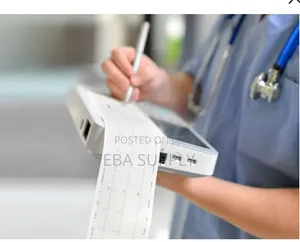 R12 Ecg Machine