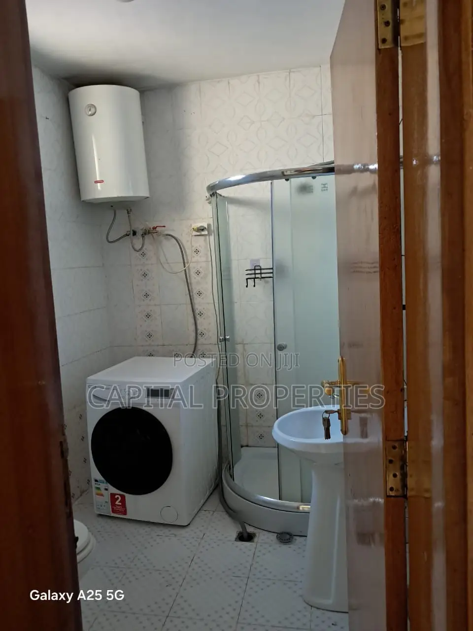 Furnished 5bdrm House in Bole for rent