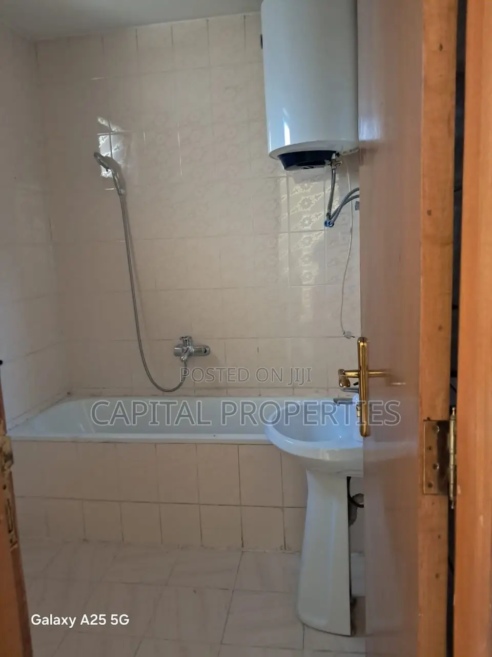 Furnished 5bdrm House in Bole for rent