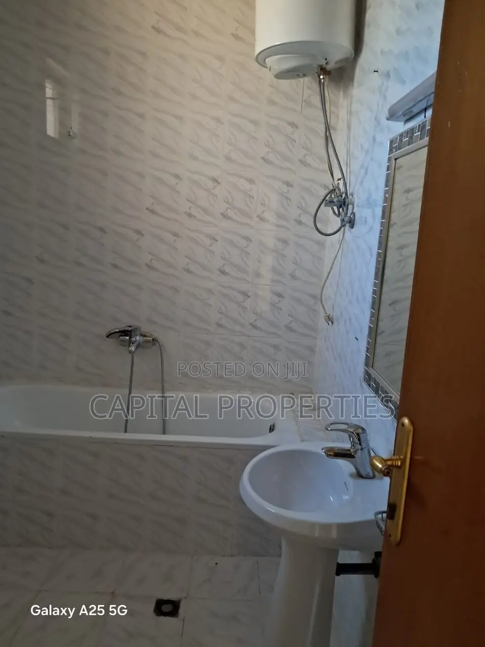 Furnished 5bdrm House in Bole for rent