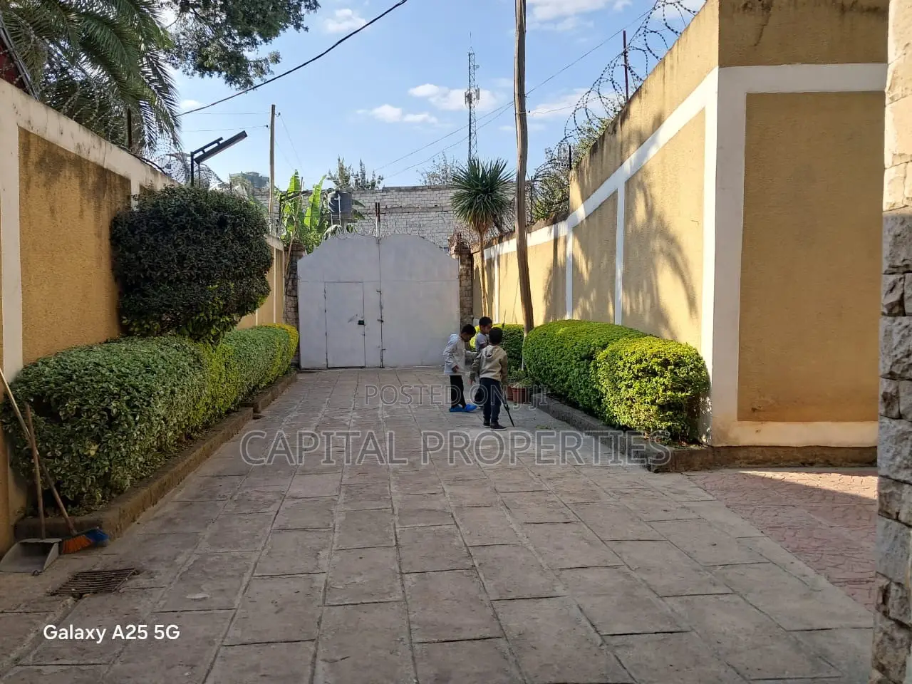 Furnished 5bdrm House in Bole for rent