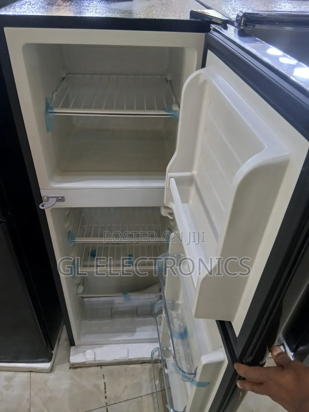 Aftron Refergrator 175 Liture