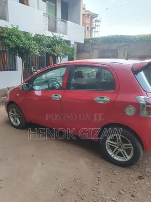 Toyota Yaris 1.0 VVT-i 2008 Red
